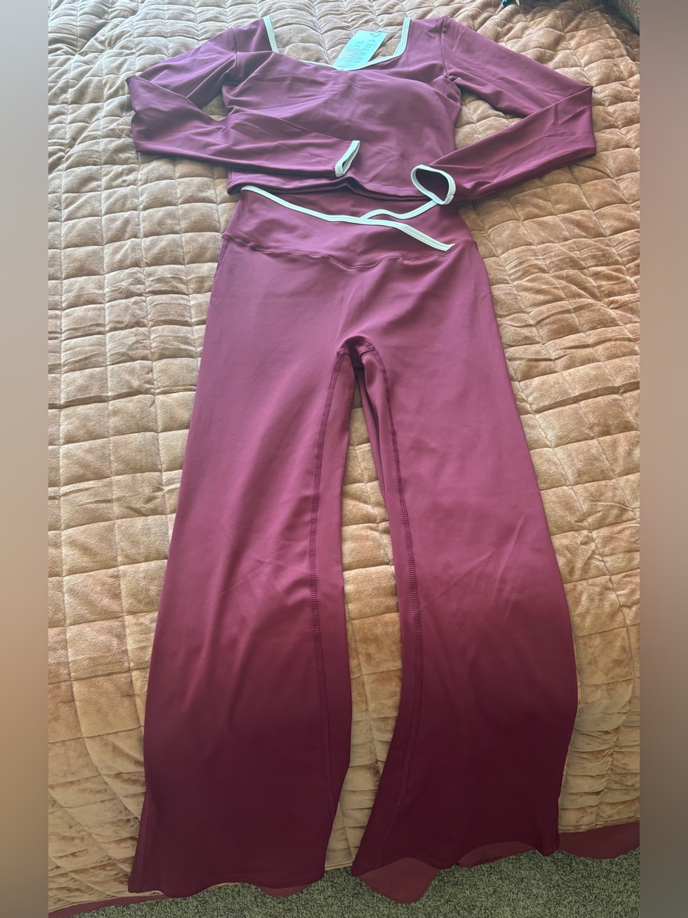Women's Maroon Wide-Leg Yoga Pants - Maroon